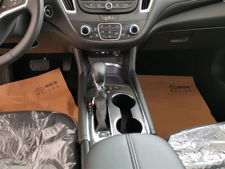 Фото 16 - Chevrolet Malibu XL