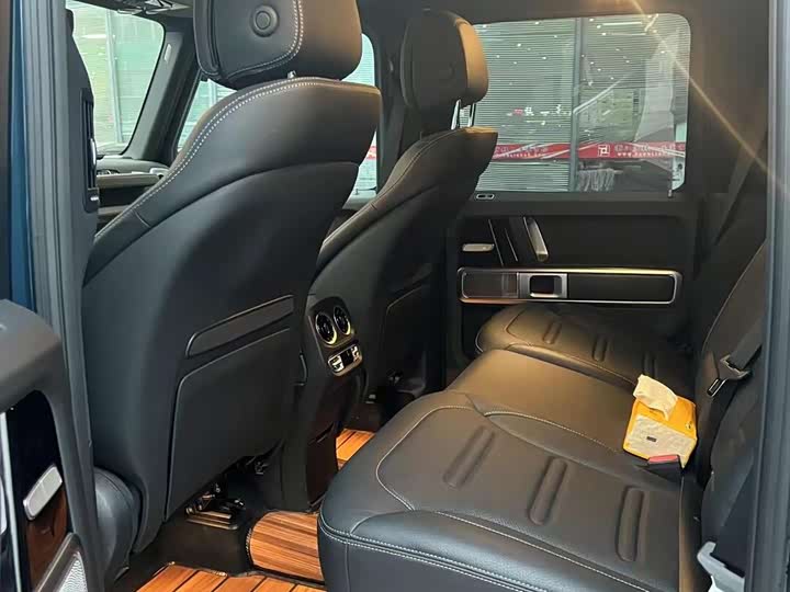 Фото 5 - Mercedes-Benz G-Class