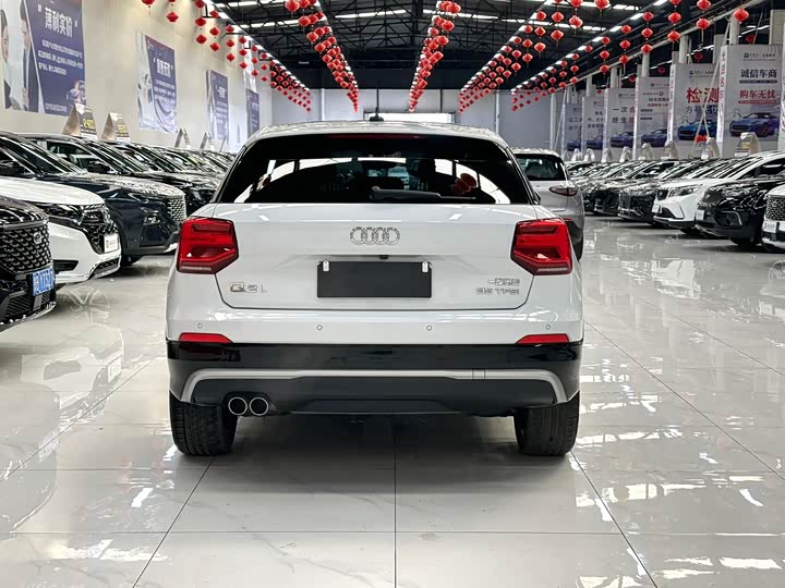 Фото 5 - Audi Q2L