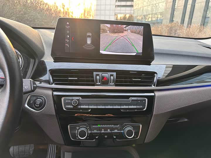 Фото 11 - BMW X1