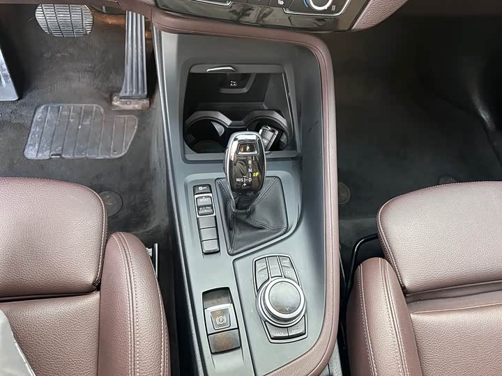 Фото 12 - BMW X1