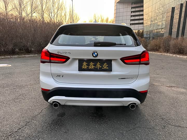 Фото 5 - BMW X1