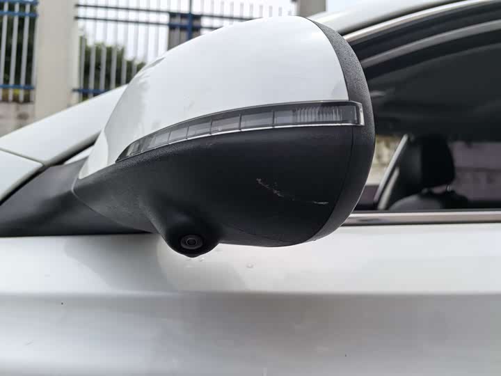 Фото 8 - Changan Raeton CC