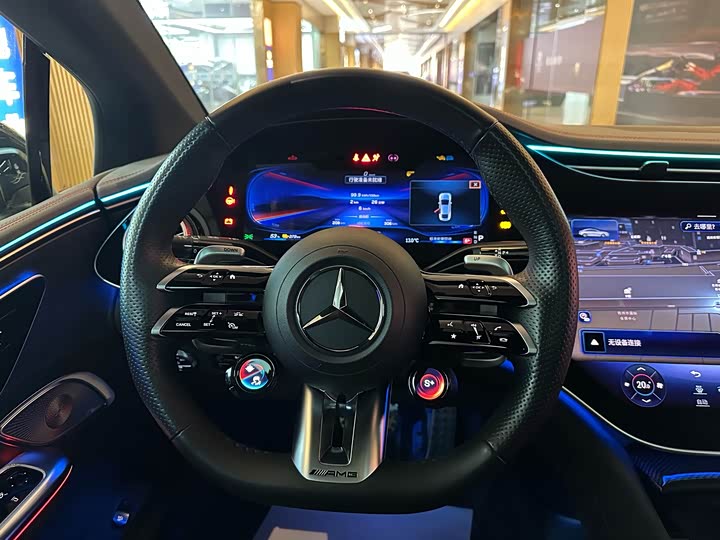 Фото 17 - Mercedes-Benz EQE AMG