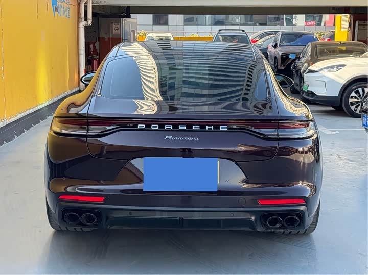 Фото 4 - Porsche Panamera