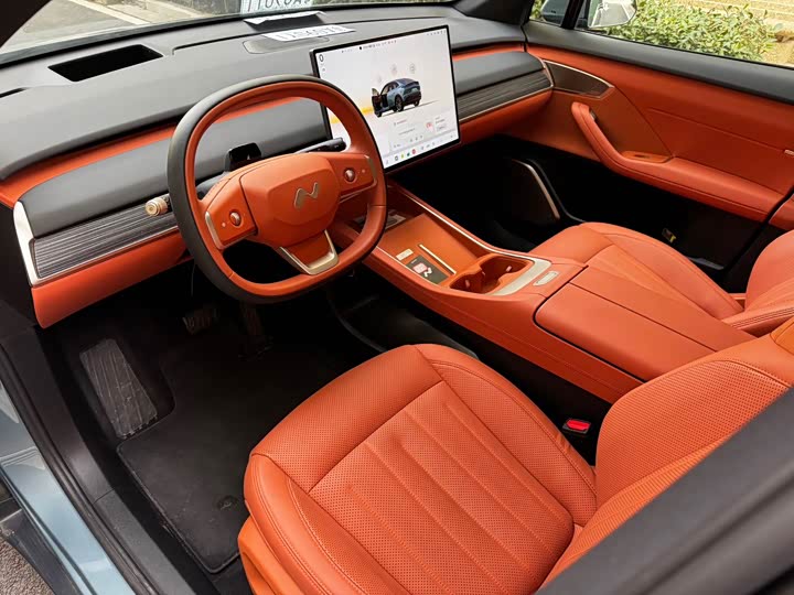 Фото 6 - Nio Onvo L60