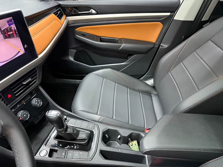 Фото 13 - Volkswagen Bora