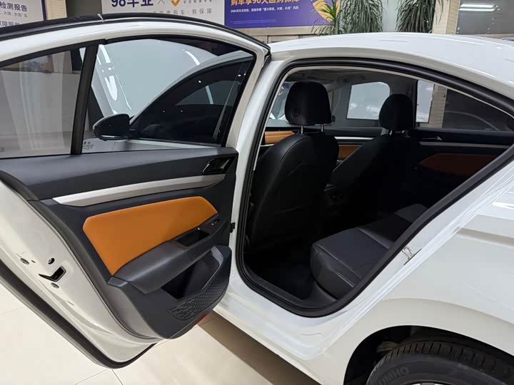 Фото 17 - Volkswagen Bora