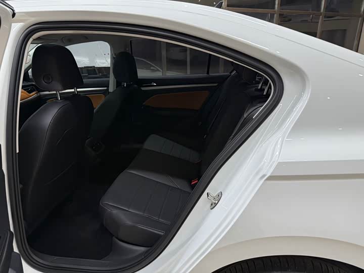 Фото 18 - Volkswagen Bora