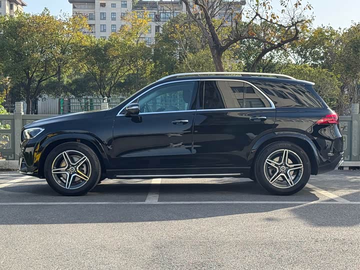 Фото 3 - Mercedes-Benz GLE-Class