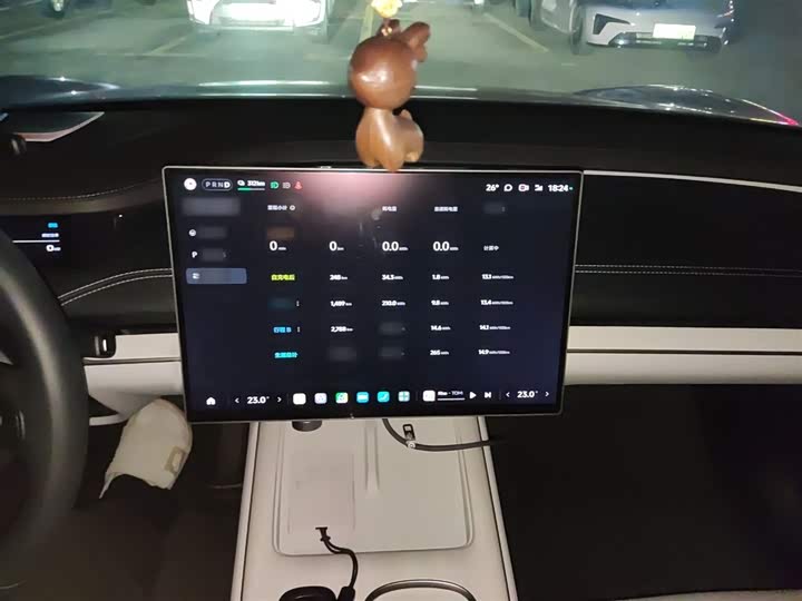 Фото 6 - Xiaomi SU7