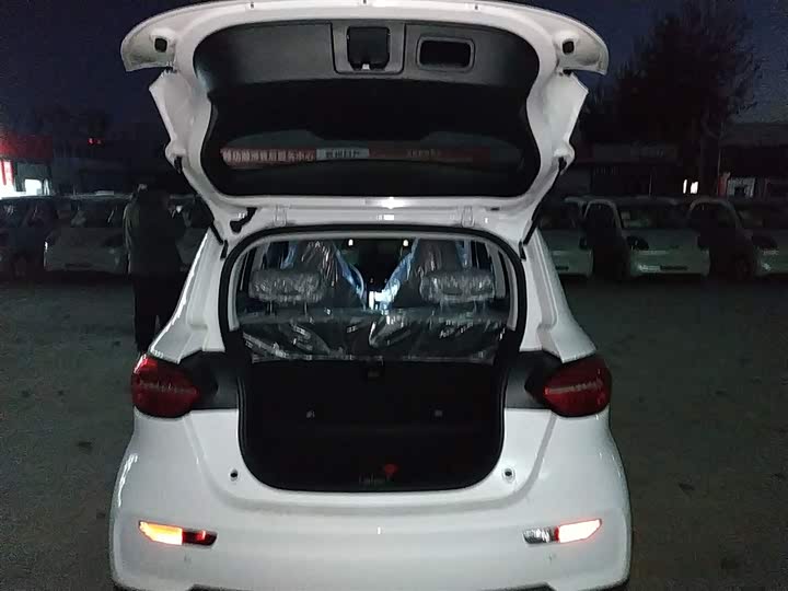 Фото 9 - Leapmotor T03