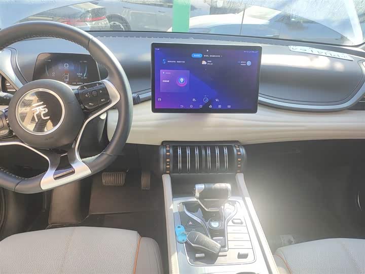 Фото 13 - BYD Yuan Plus