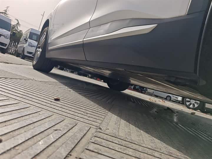 Фото 22 - Nio EC6