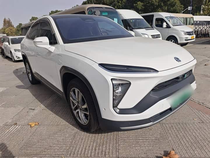 Фото 4 - Nio EC6