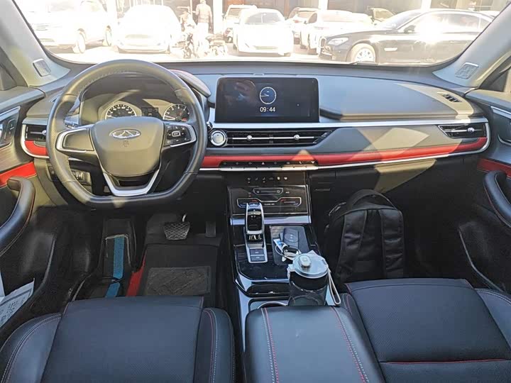 Фото 10 - Chery Tiggo 7