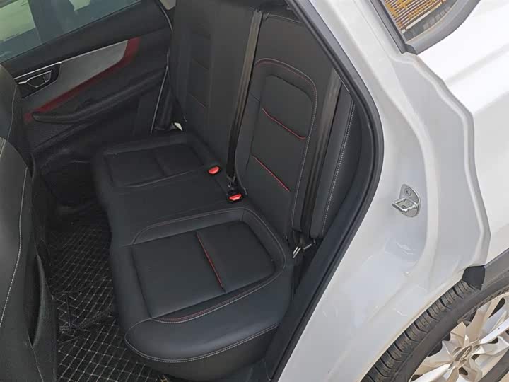 Фото 17 - Chery Tiggo 7