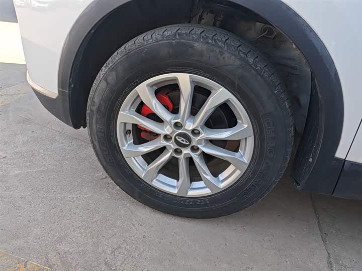 Фото 23 - Chery Tiggo 7