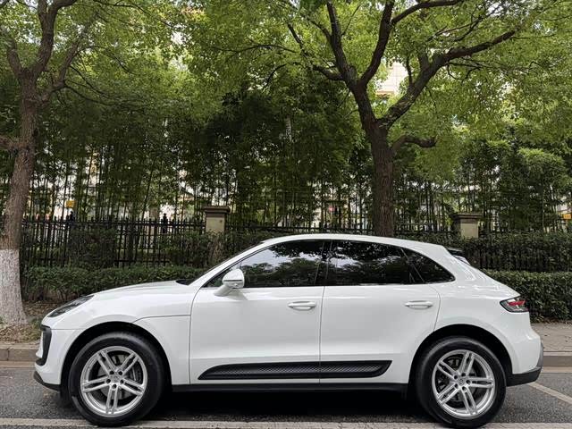 Фото 15 - Porsche Macan