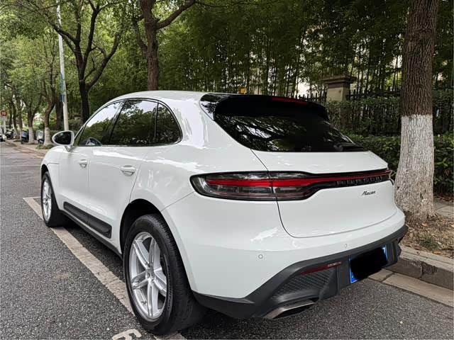 Фото 16 - Porsche Macan