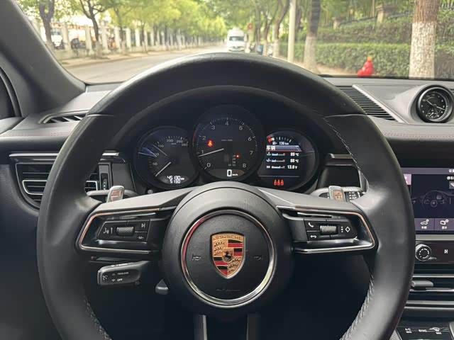 Фото 7 - Porsche Macan