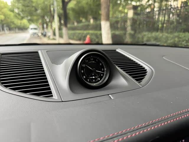 Фото 8 - Porsche Macan