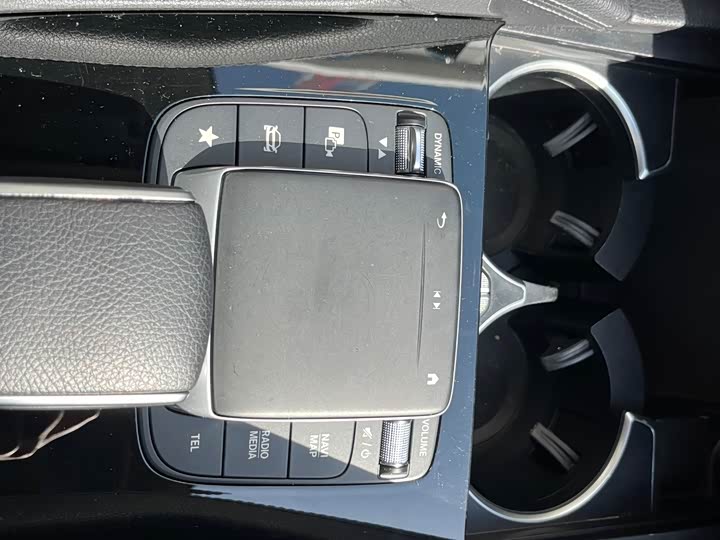 Фото 14 - Mercedes-Benz GLE-Class