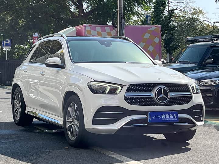 Фото 3 - Mercedes-Benz GLE-Class
