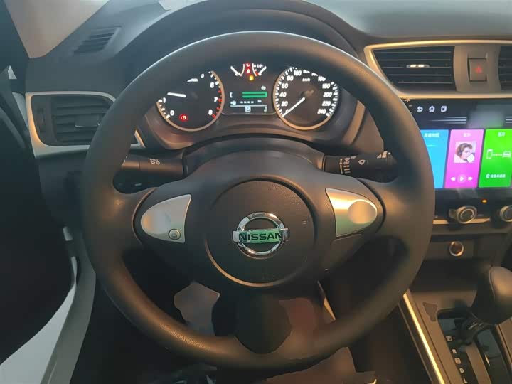 Фото 11 - Nissan Sylphy