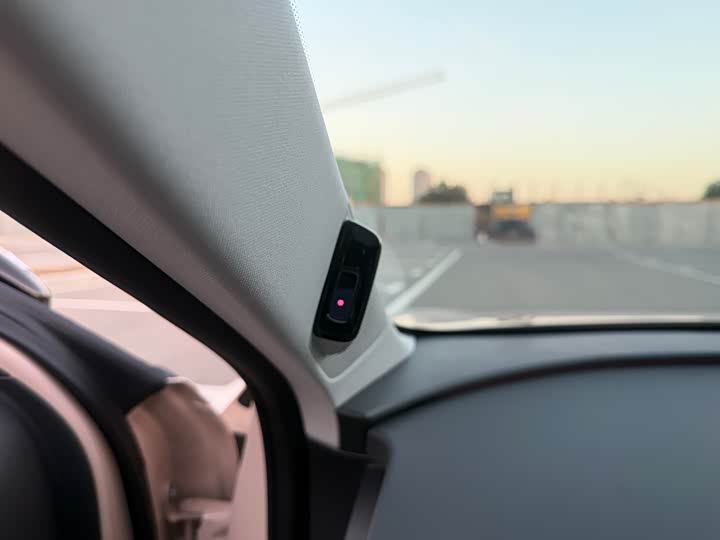 Фото 15 - XPeng Mona M03