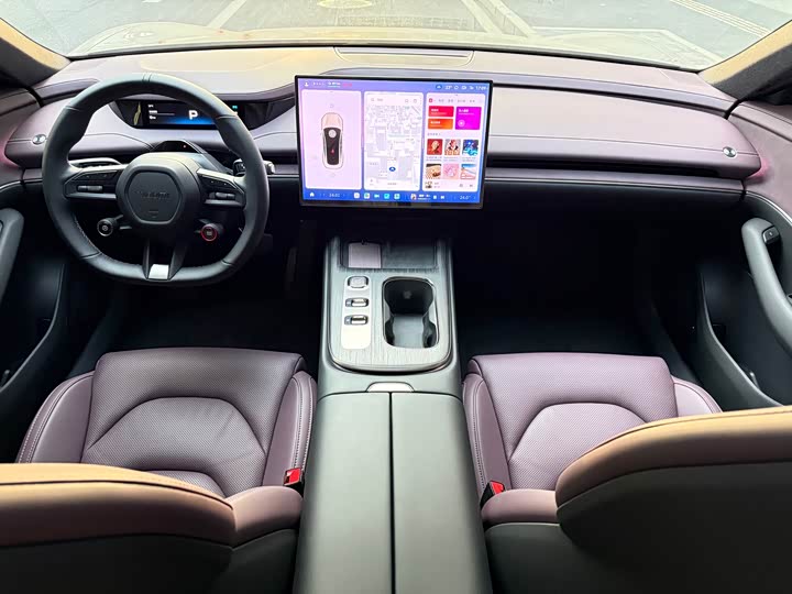 Фото 14 - Xiaomi SU7