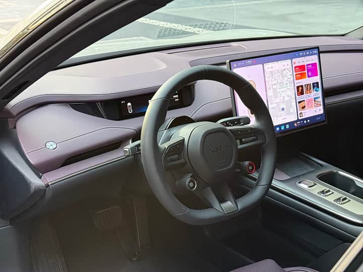 Фото 8 - Xiaomi SU7