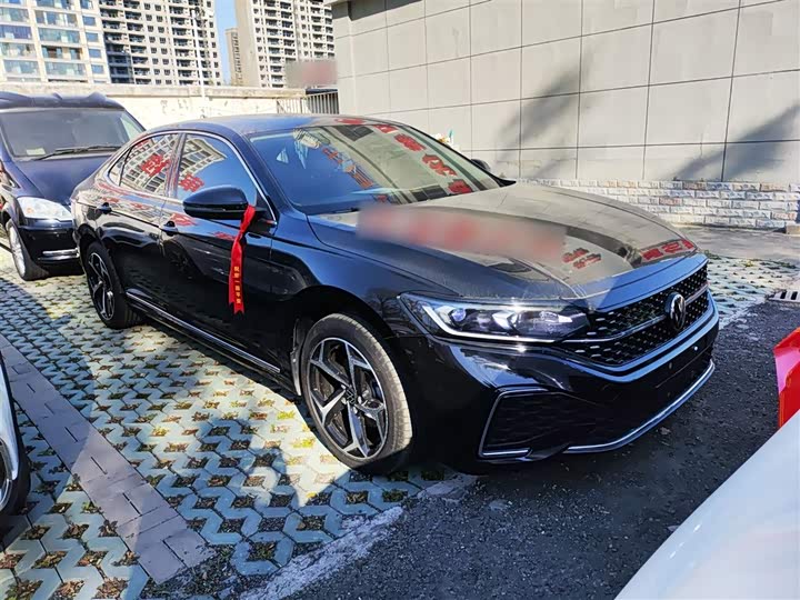 Фото 4 - Volkswagen Passat