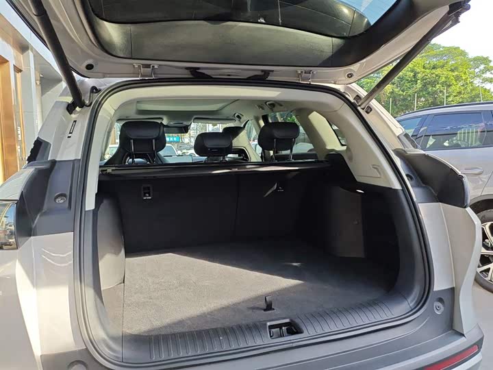 Фото 9 - BYD Sea Lion 07 DM-i Hybrid