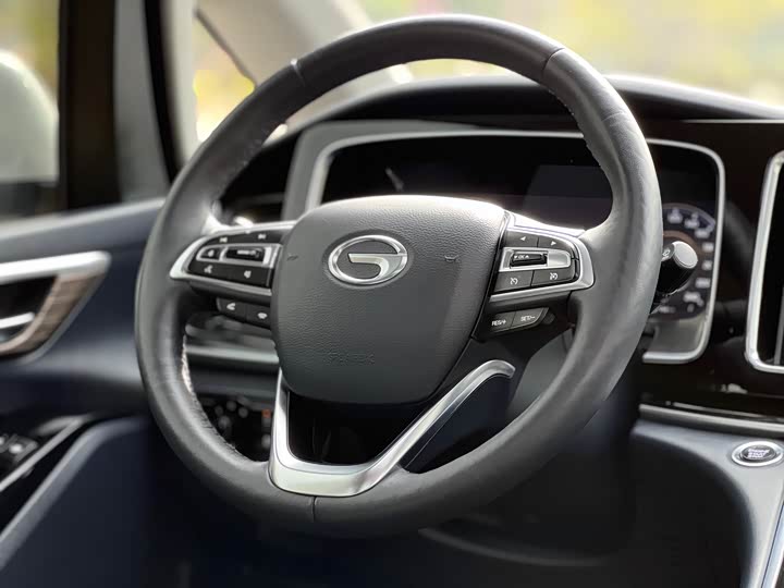 Фото 18 - GAC Trumpchi M8