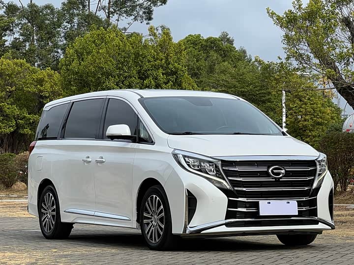 Фото 3 - GAC Trumpchi M8