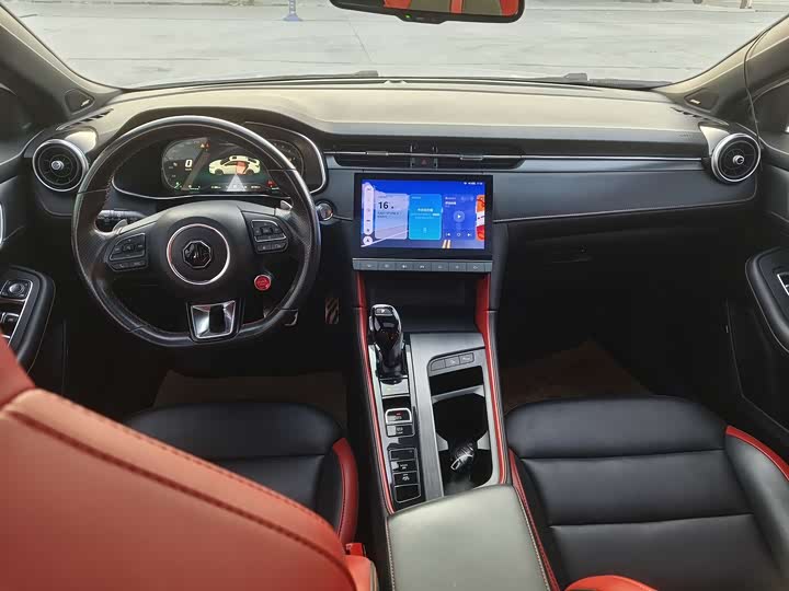 Фото 11 - MG Motor 6