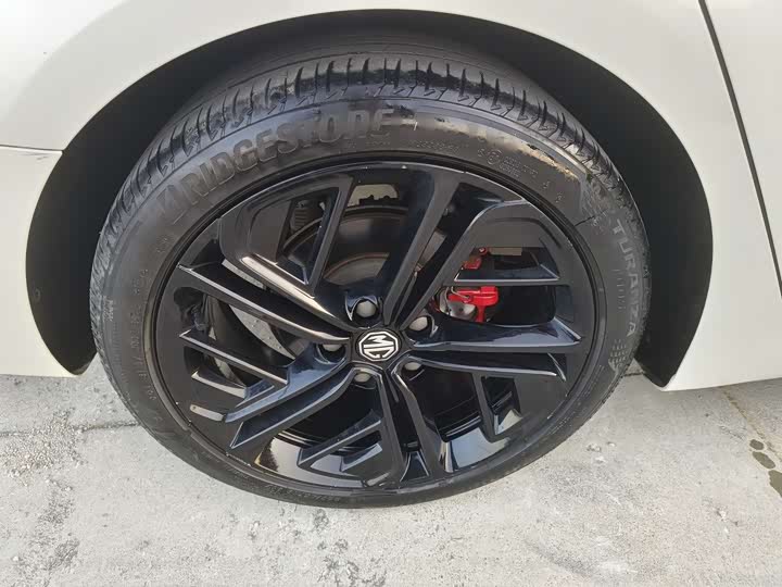 Фото 15 - MG Motor 6