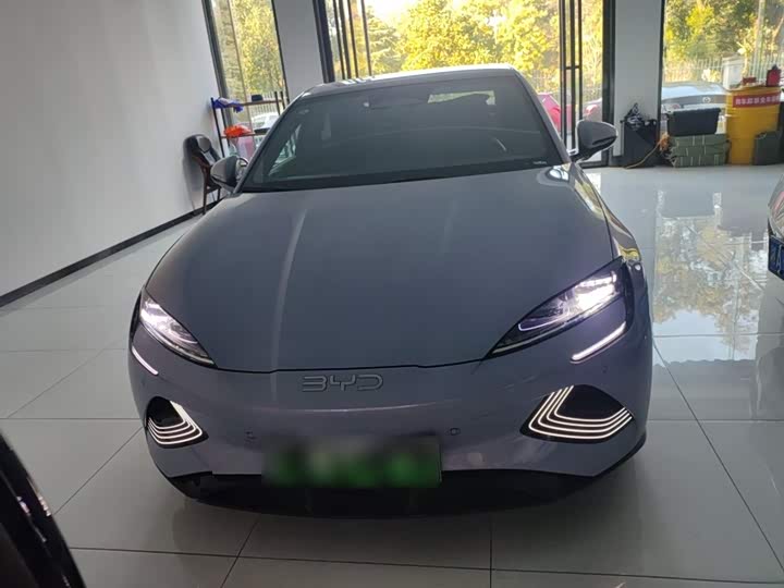 Фото 3 - BYD Seal