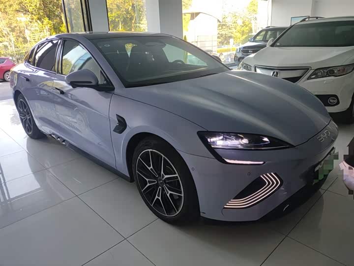 Фото 4 - BYD Seal