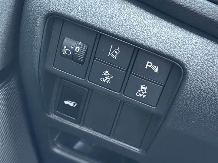 Фото 13 - Honda CR-V