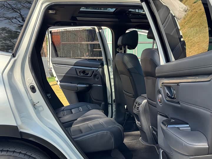 Фото 8 - Honda CR-V