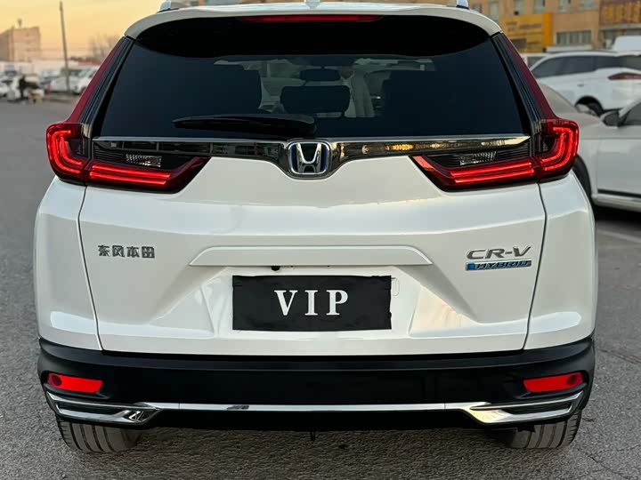 Фото 8 - Honda CR-V