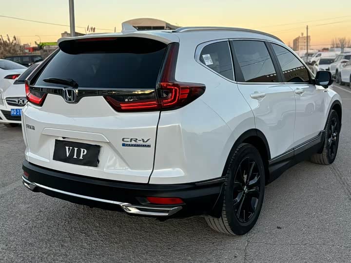 Фото 9 - Honda CR-V