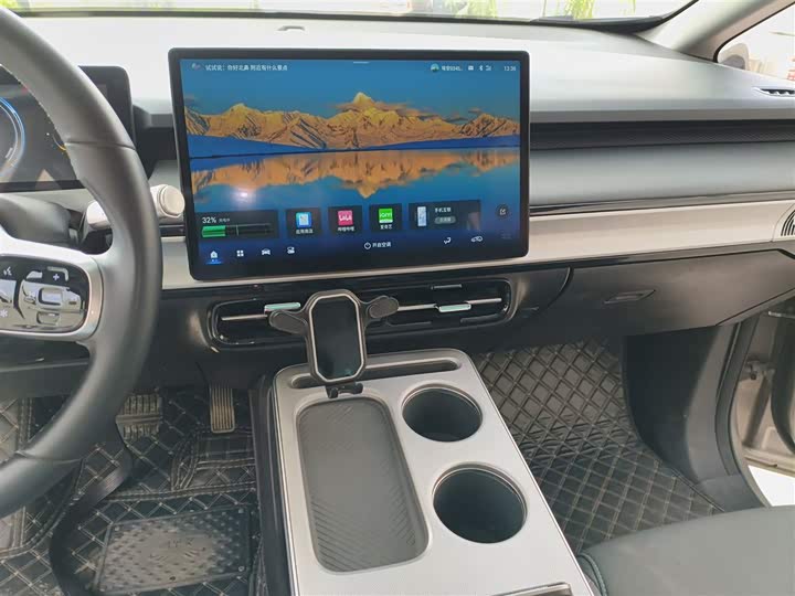 Фото 13 - GAC Aion Y