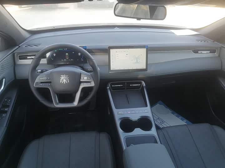 Фото 10 - BYD Qin Plus