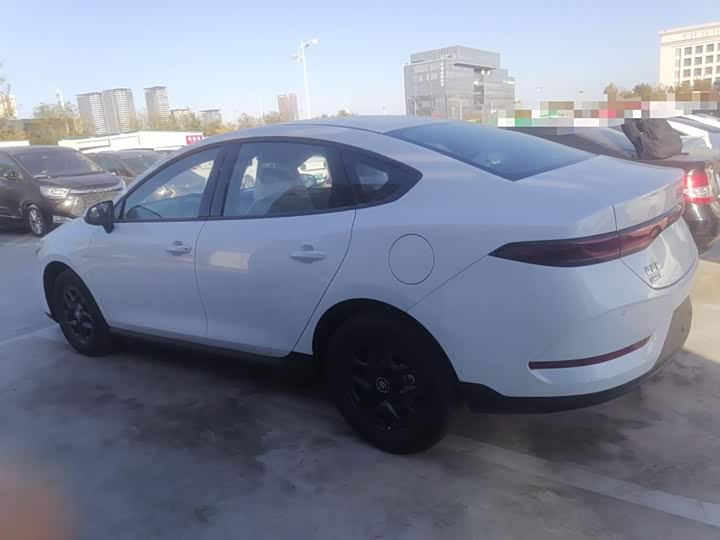 Фото 5 - BYD Qin Plus