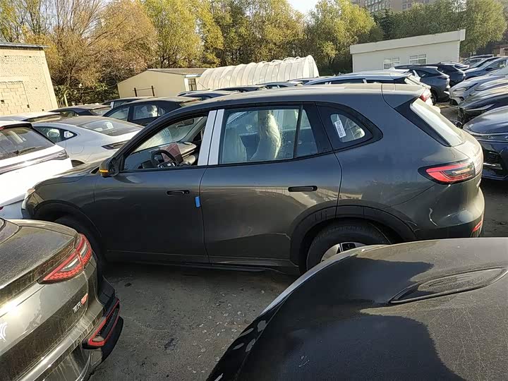 Фото 5 - Geely Galaxy E5