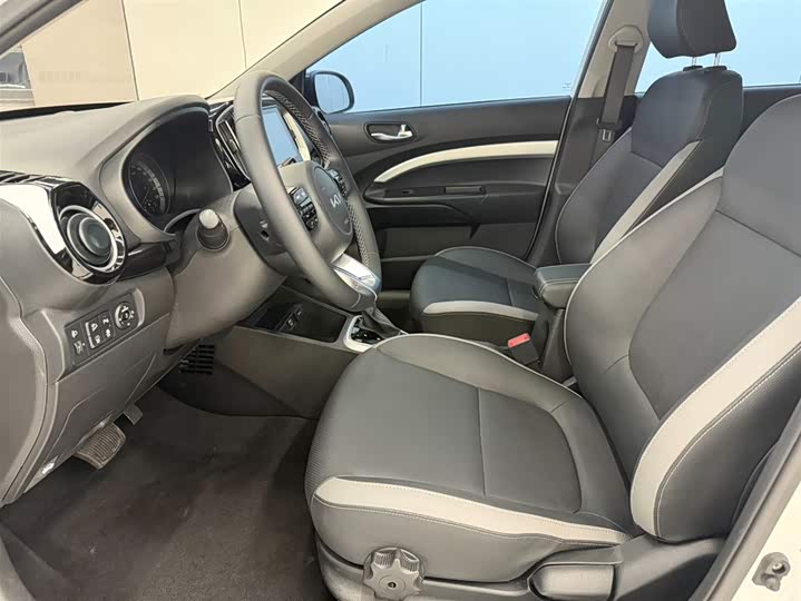 Фото 11 - Kia KX1