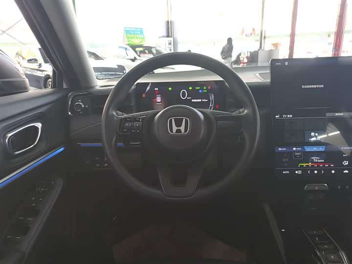 Фото 11 - Honda e:NS1